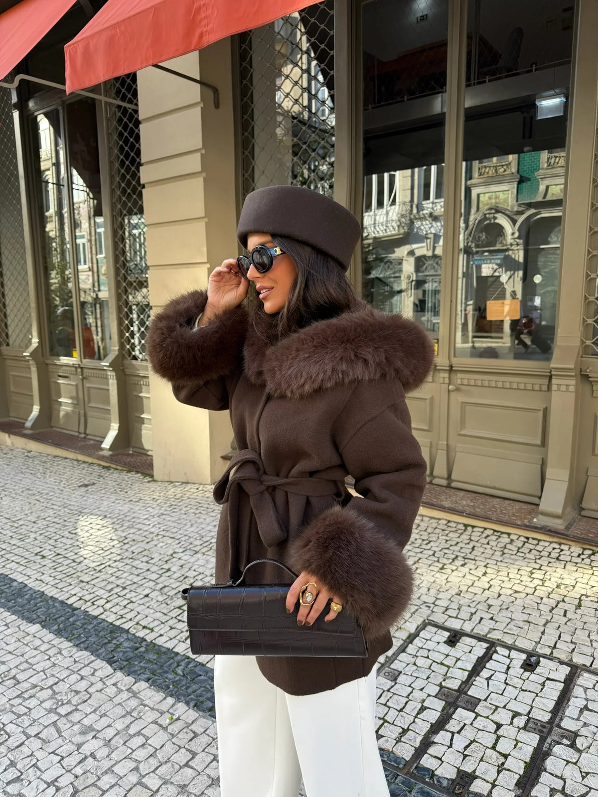 COCO - Chaqueta Marrón de Pelo