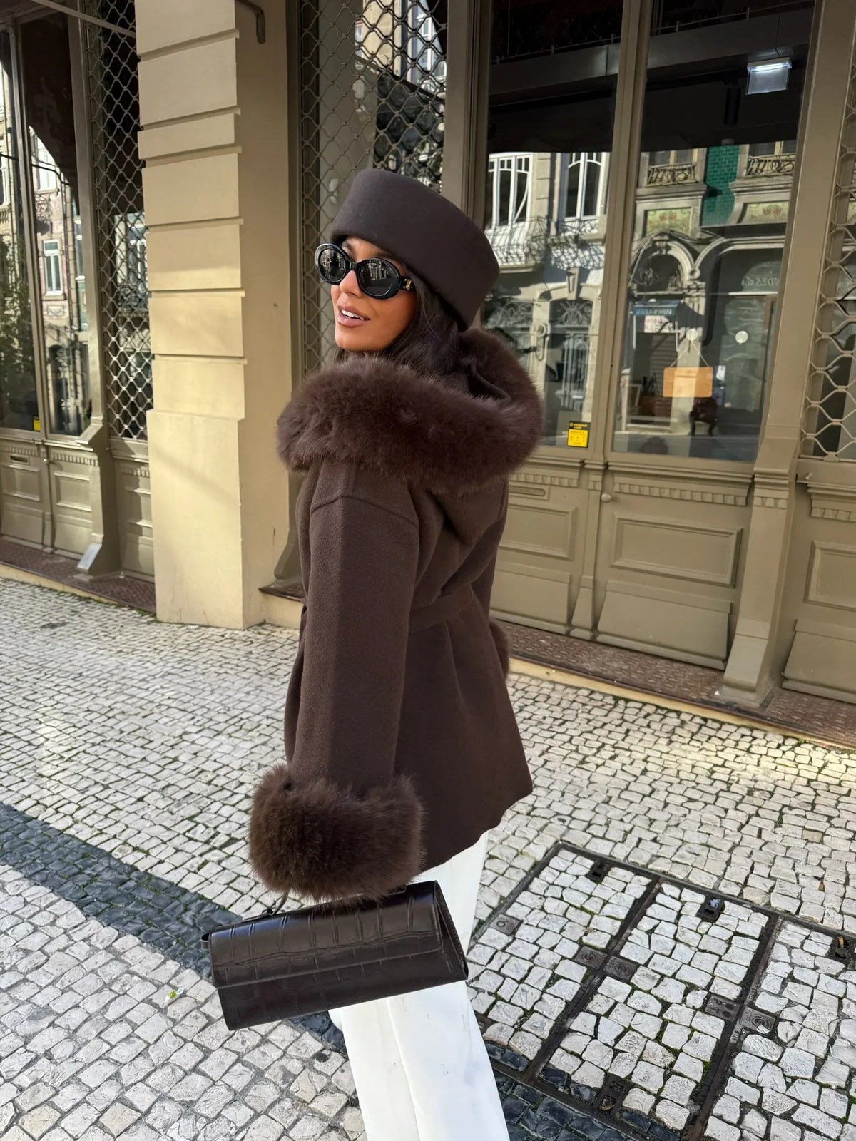 COCO - Chaqueta Marrón de Pelo