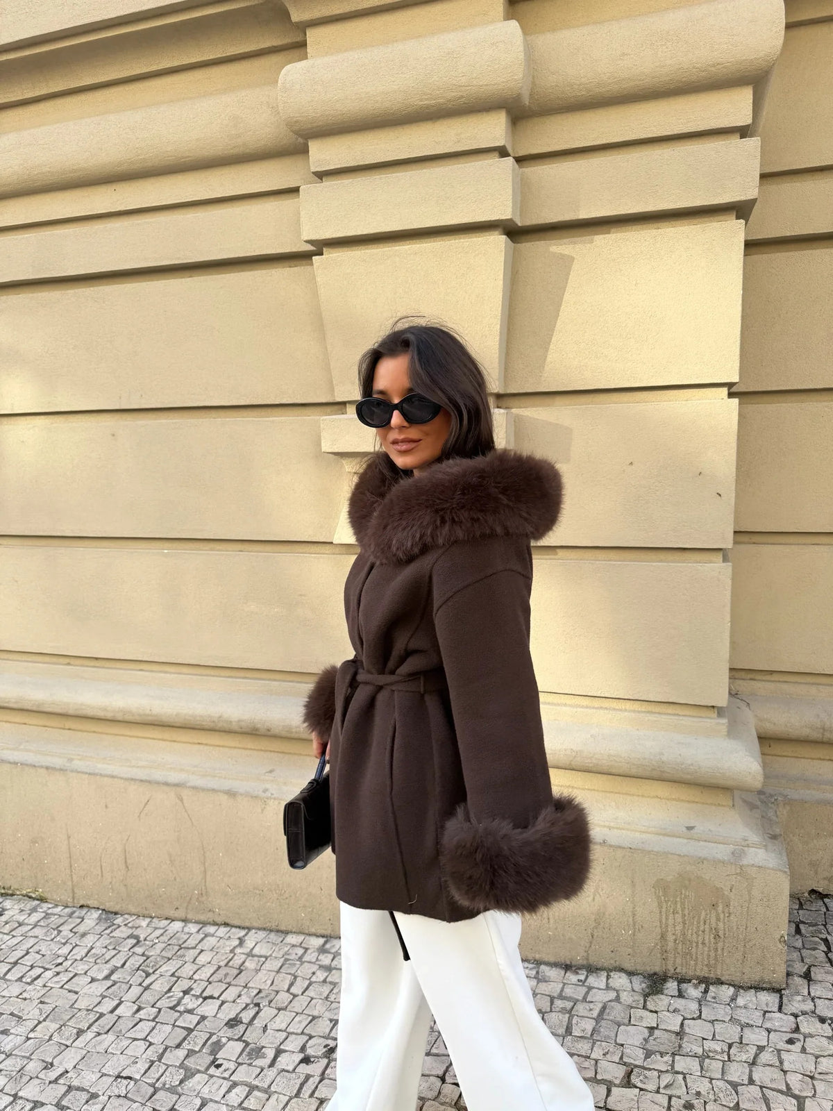 COCO - Chaqueta Marrón de Pelo