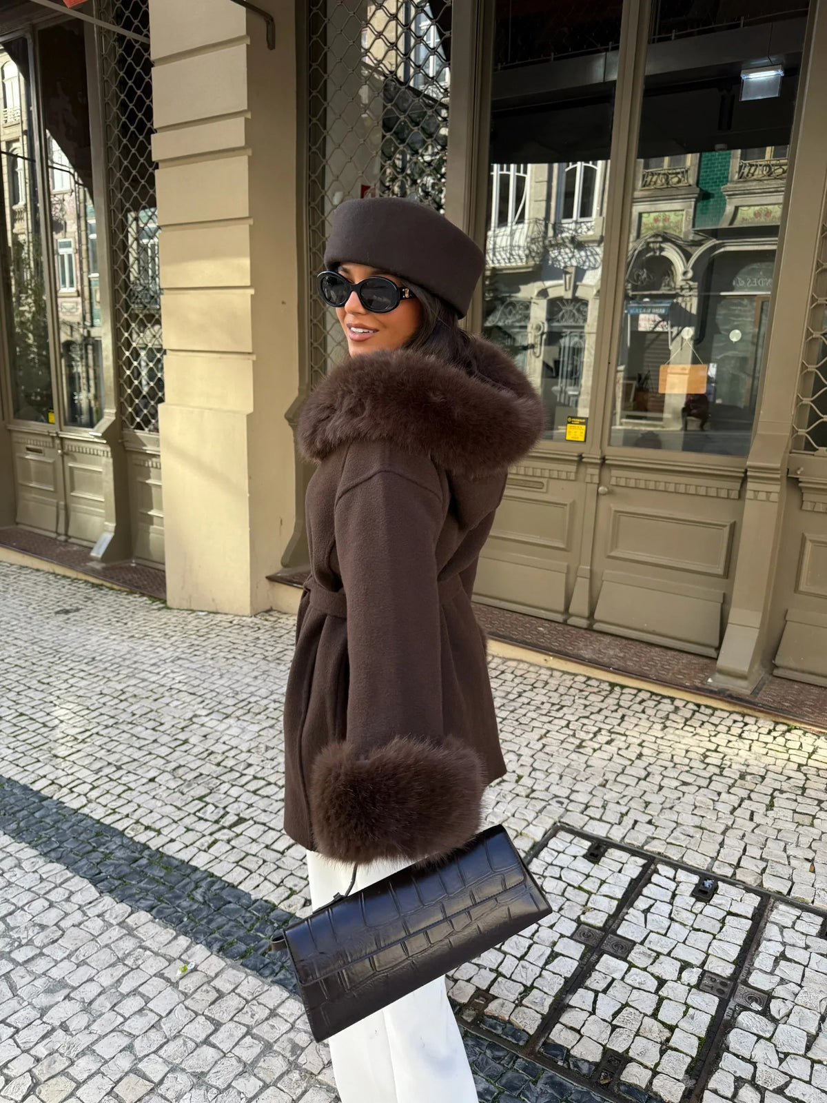 COCO - Chaqueta Marrón de Pelo
